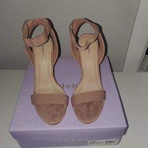 Madden girl nude heels